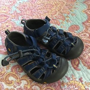Keens Newport H2 Sandal size 12